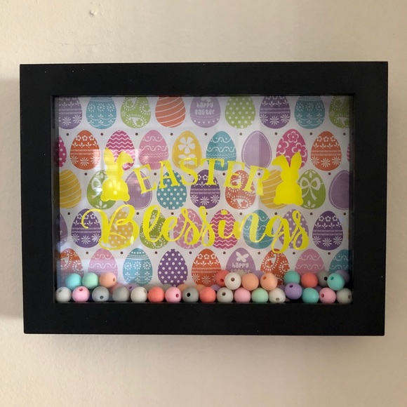 Easter Shadow Box - Picture 2 of 3